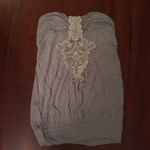 Ladies sleeveless size Small top